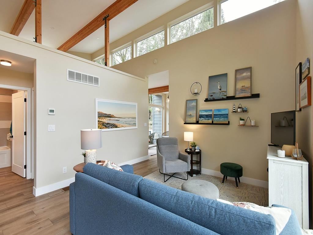 Listing Image for R3084808