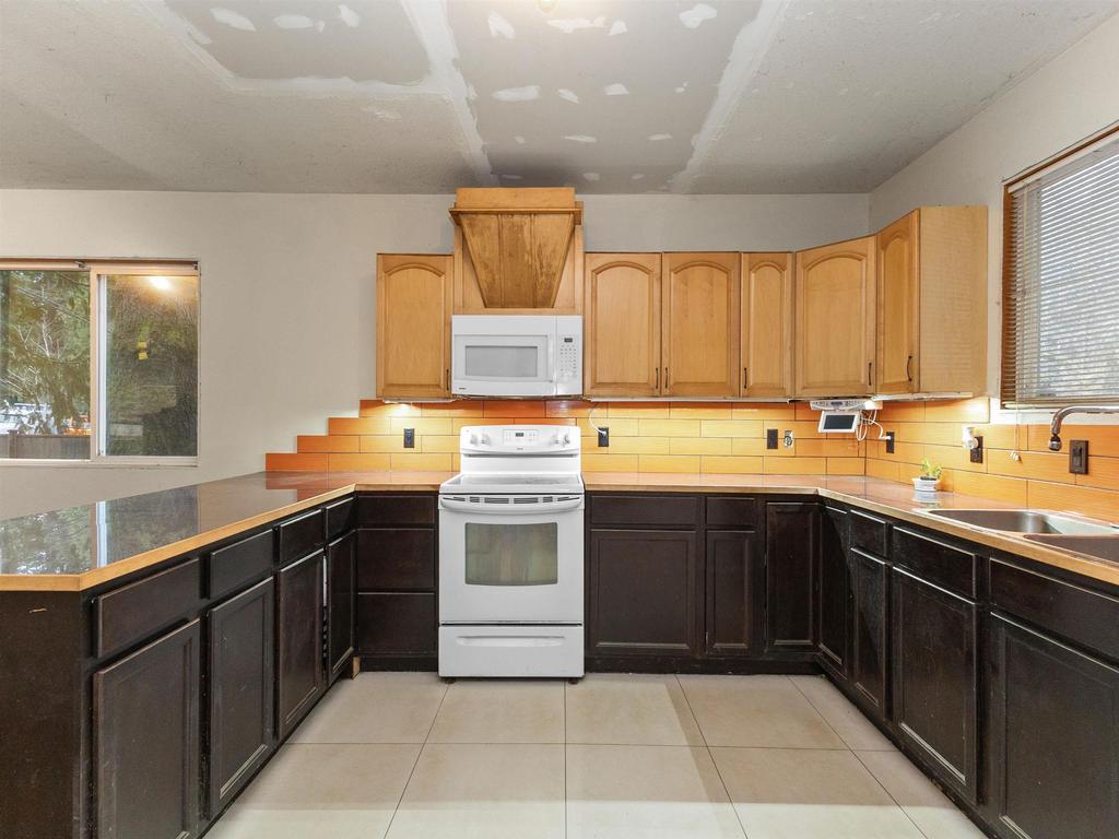 Listing Image for R3084817