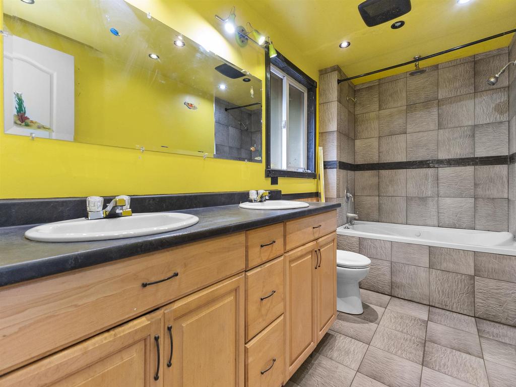 Listing Image for R3084817