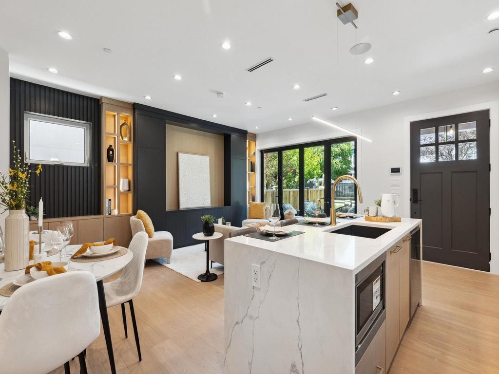 Listing Image for R3084819