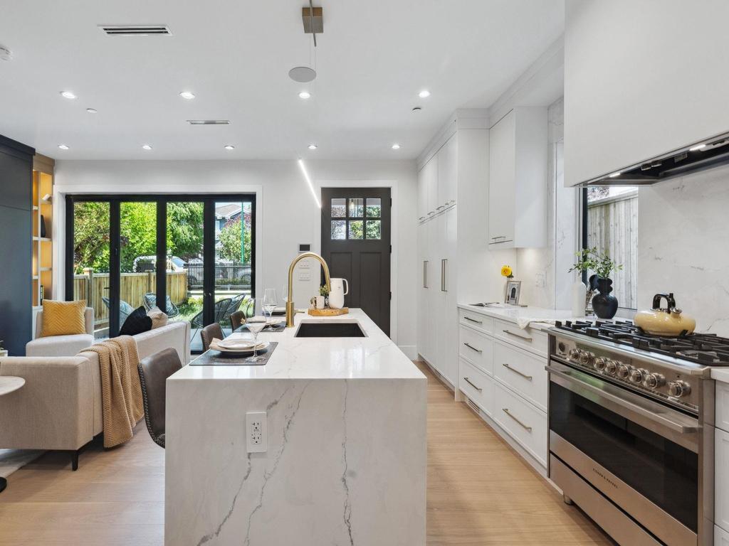 Listing Image for R3084819