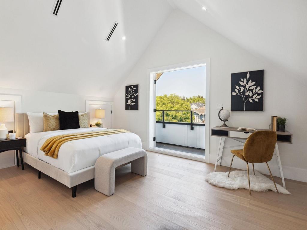 Listing Image for R3084819