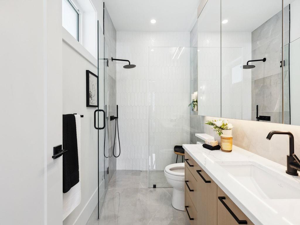 Listing Image for R3084819