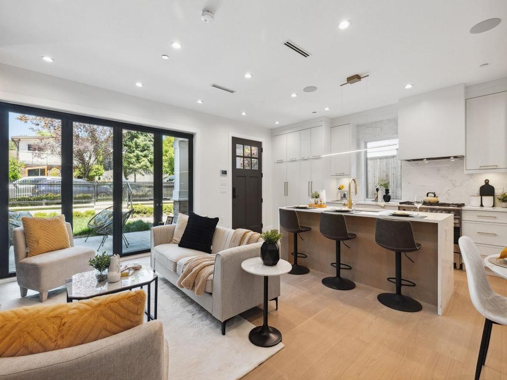 Listing Image for R3084819