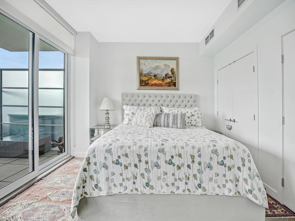 Listing Image for R3084852