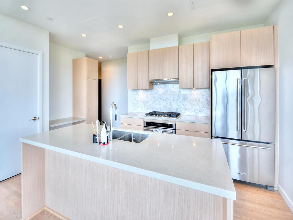 Listing Image for R3084853