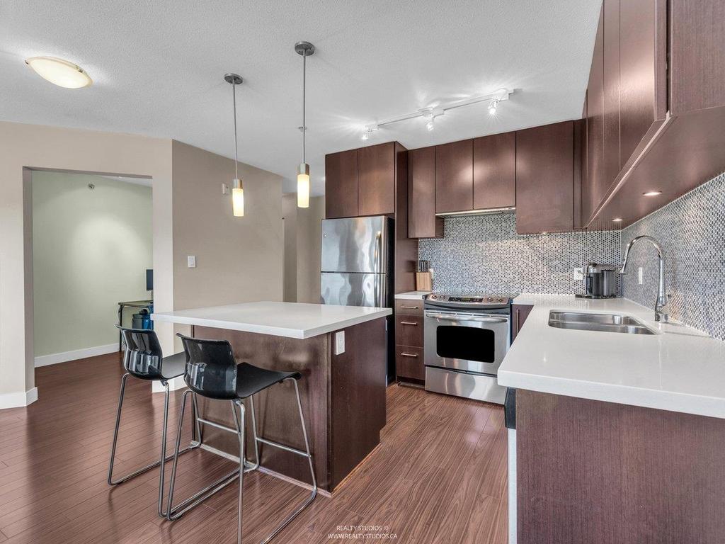 Listing Image for R3084858