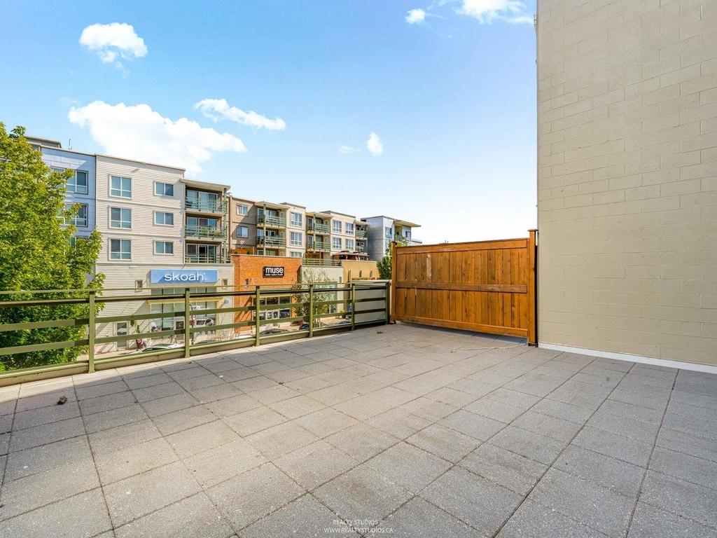 Listing Image for R3084858