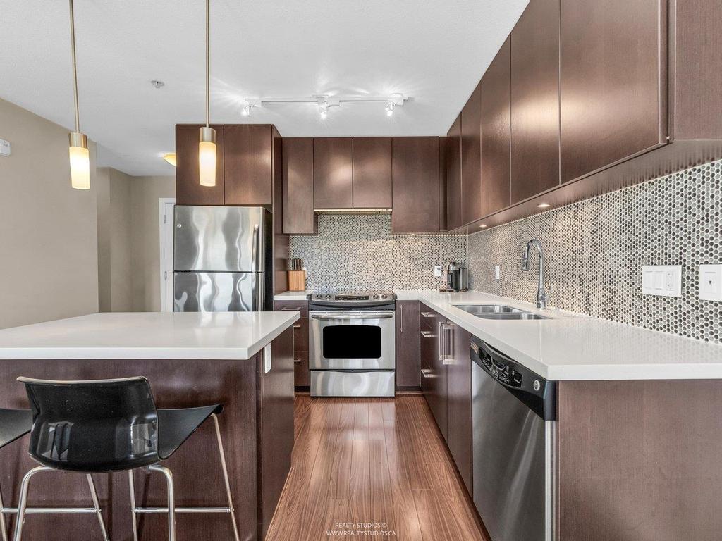 Listing Image for R3084858