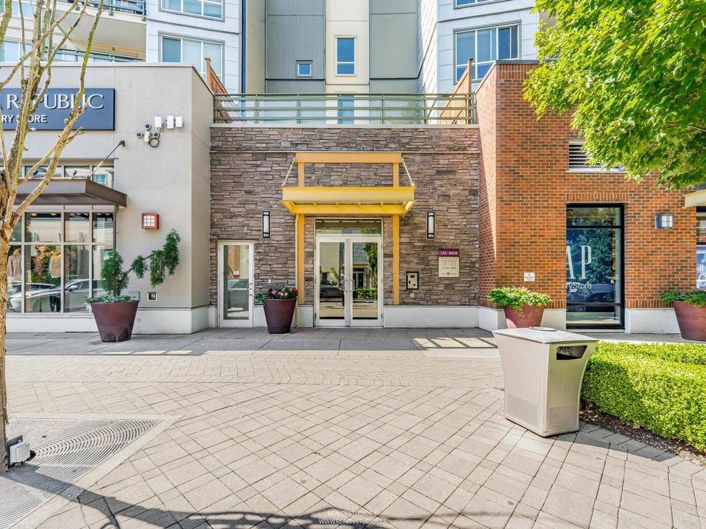 Listing Image for R3084858