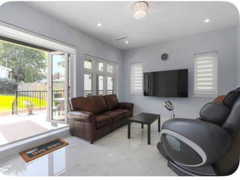 Listing Image for R3084880