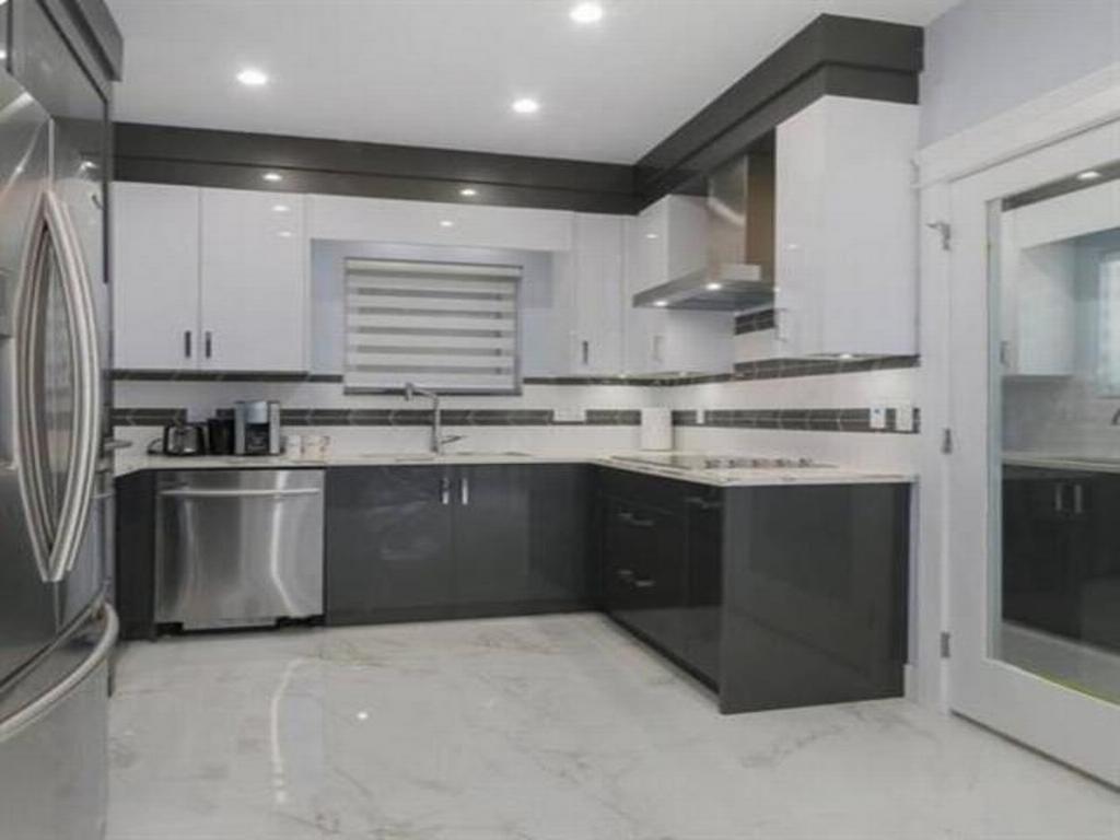 Listing Image for R3084880