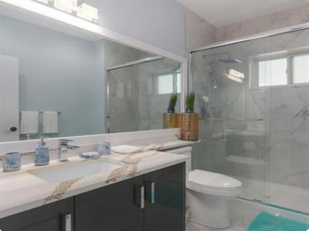 Listing Image for R3084880