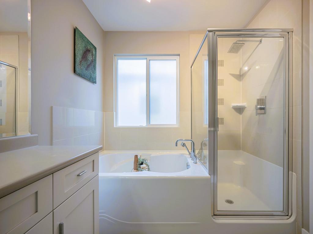 Listing Image for R3084894