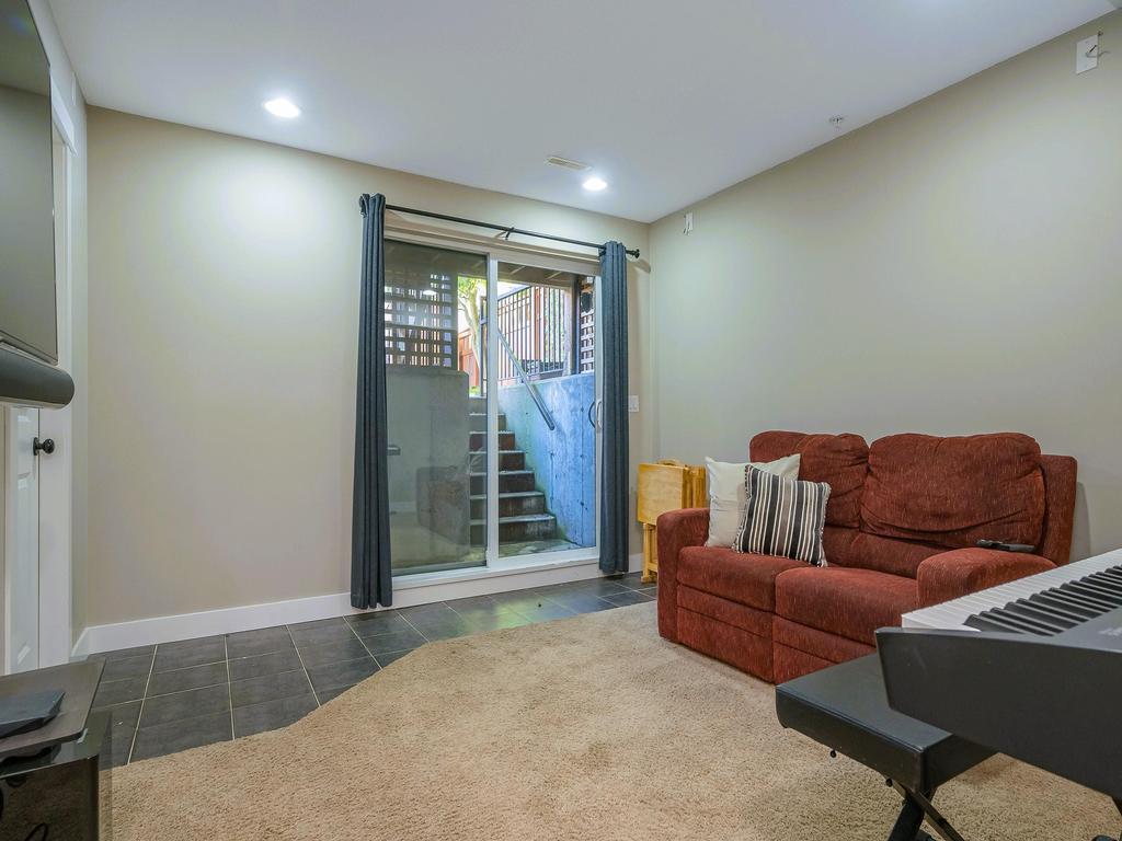 Listing Image for R3084894