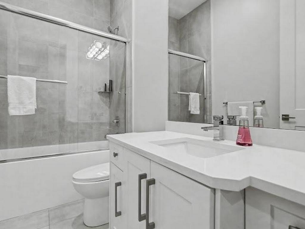 Listing Image for R3084922