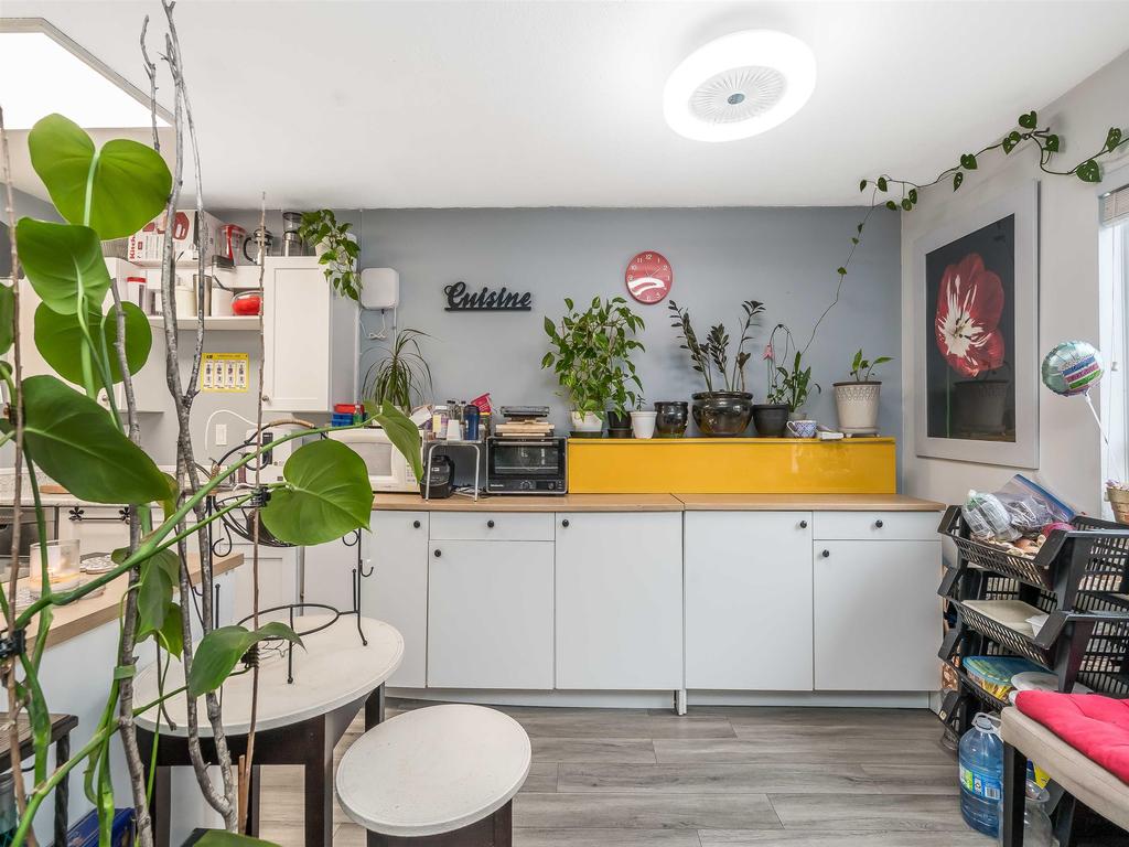 Listing Image for R3084935