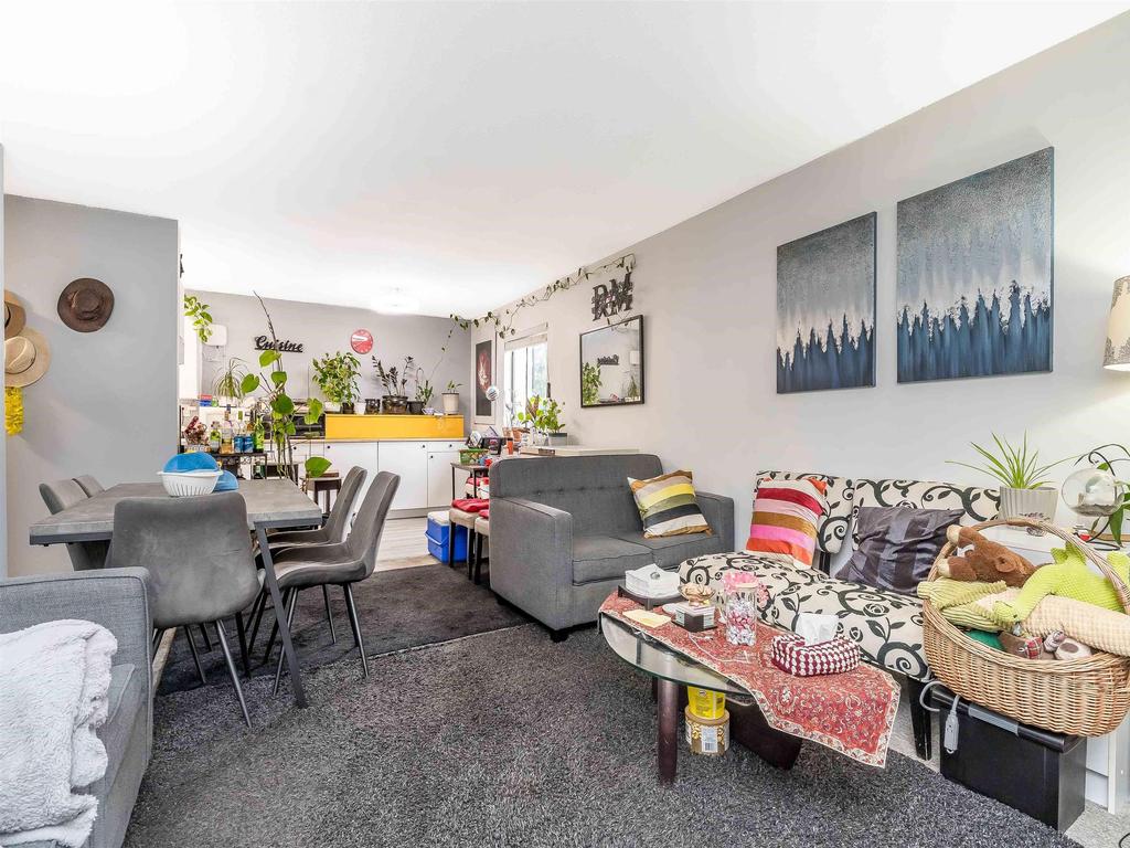 Listing Image for R3084935