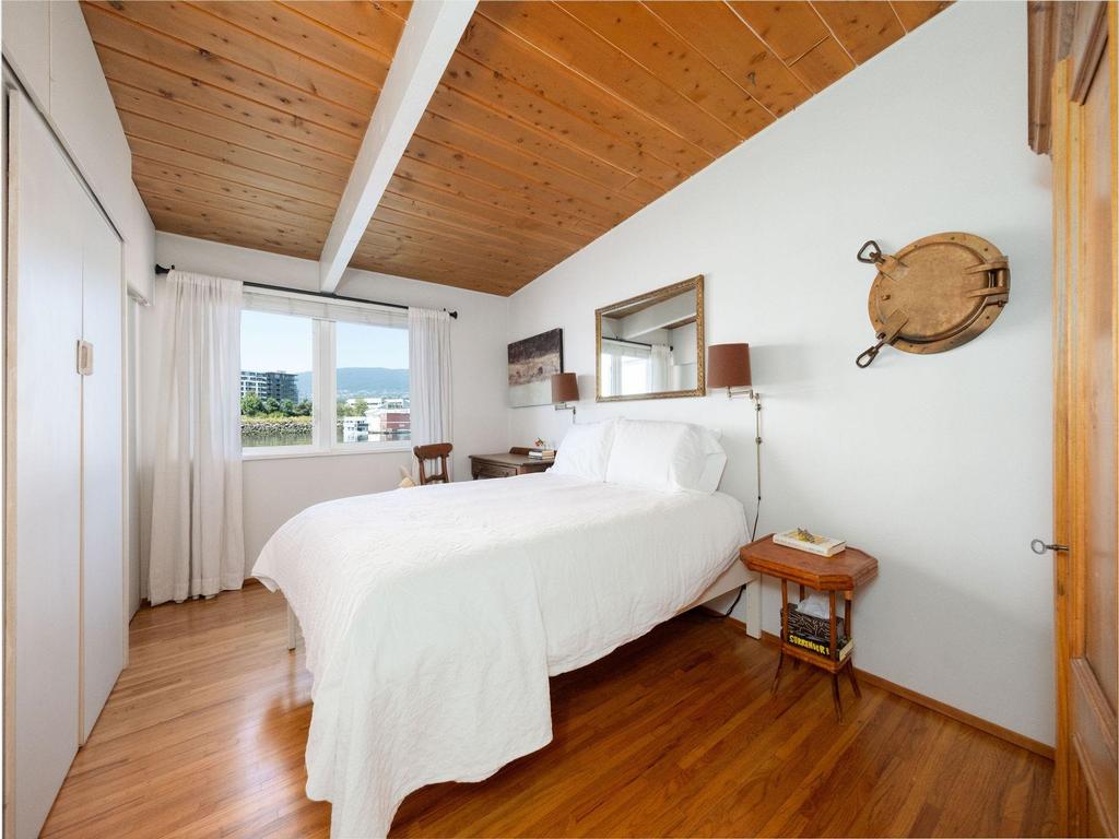 Listing Image for R3084940