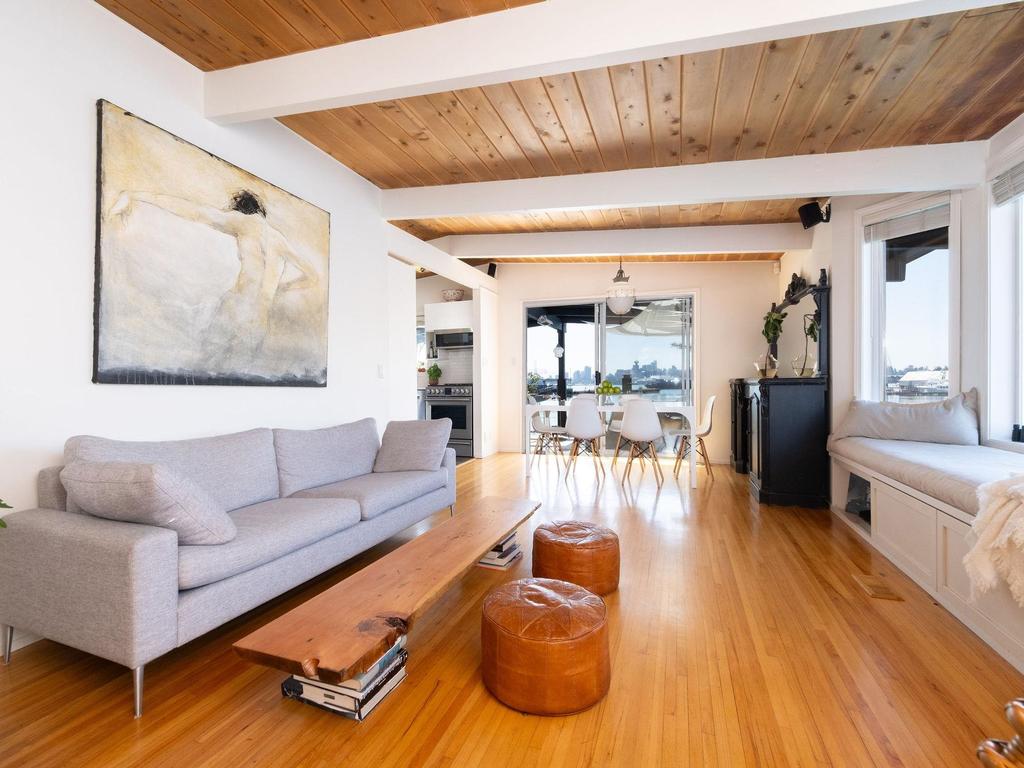 Listing Image for R3084940