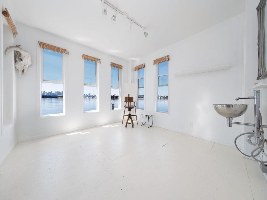 Listing Image for R3084940