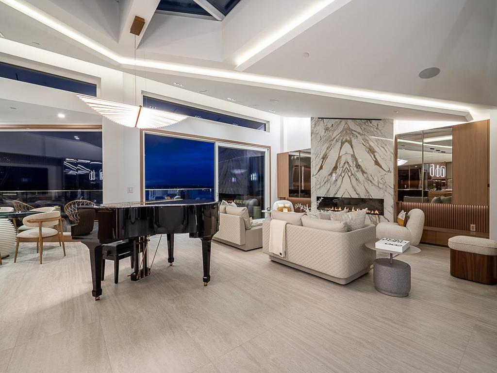 Listing Image for R3084946