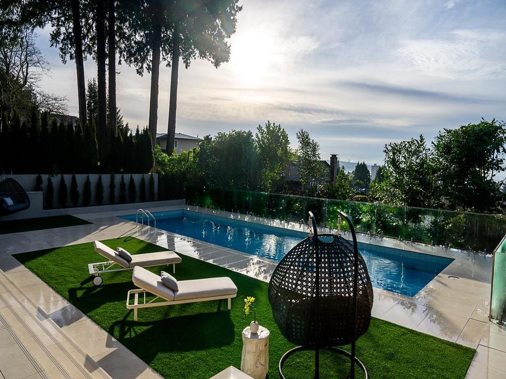 Listing Image for R3084946