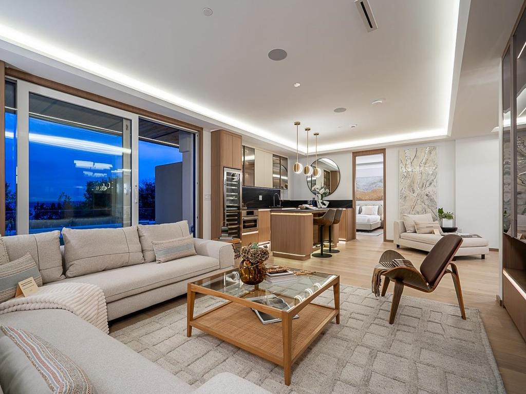 Listing Image for R3084946