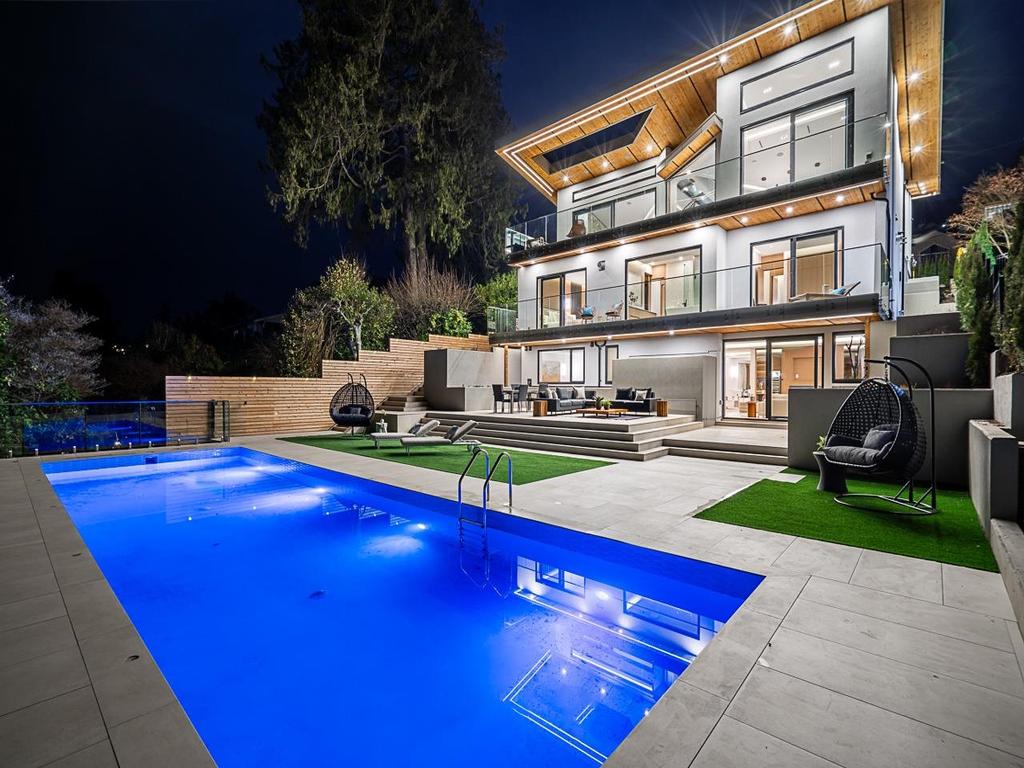 Listing Image for R3084946