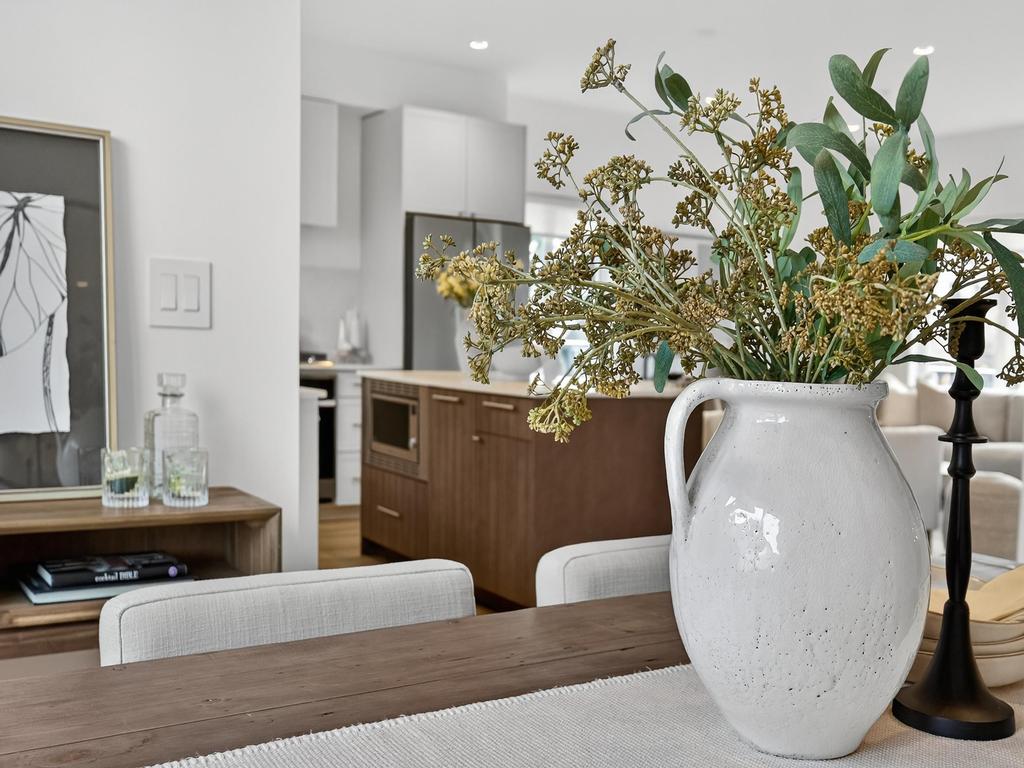 Listing Image for R3084957