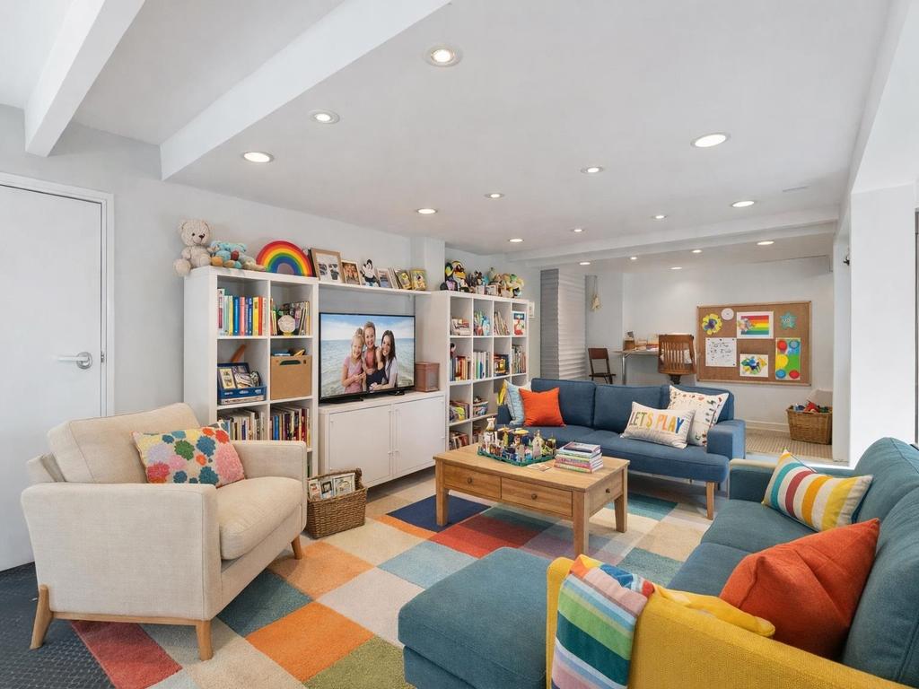 Listing Image for R3084991