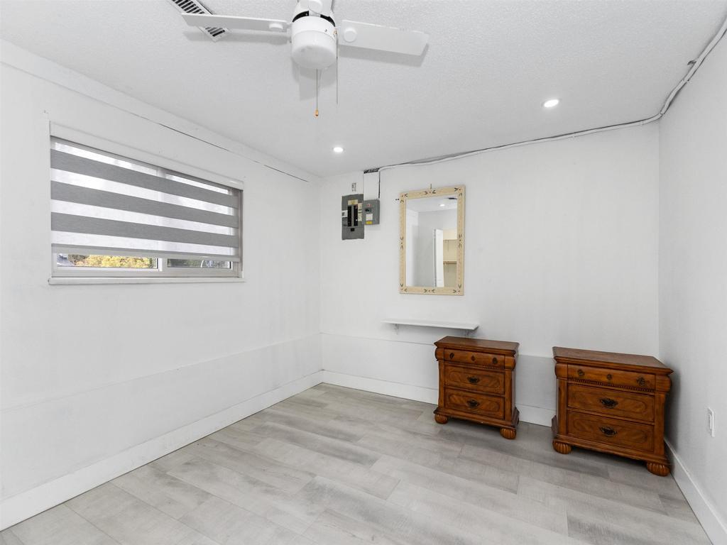 Listing Image for R3085005