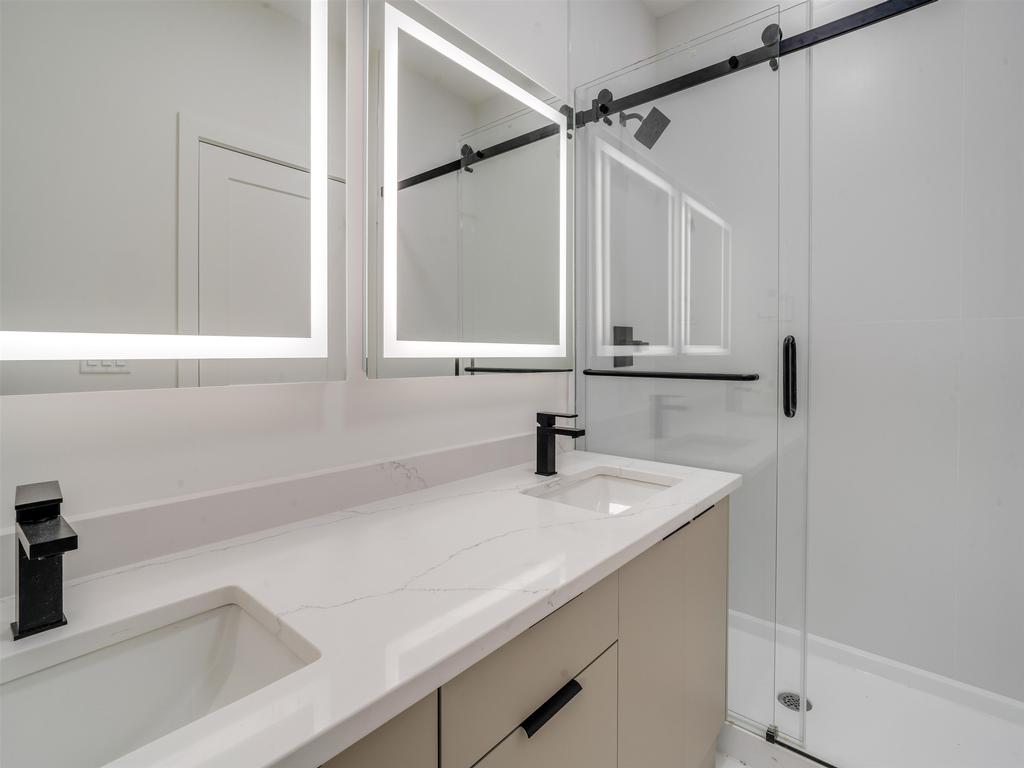 Listing Image for R3085093