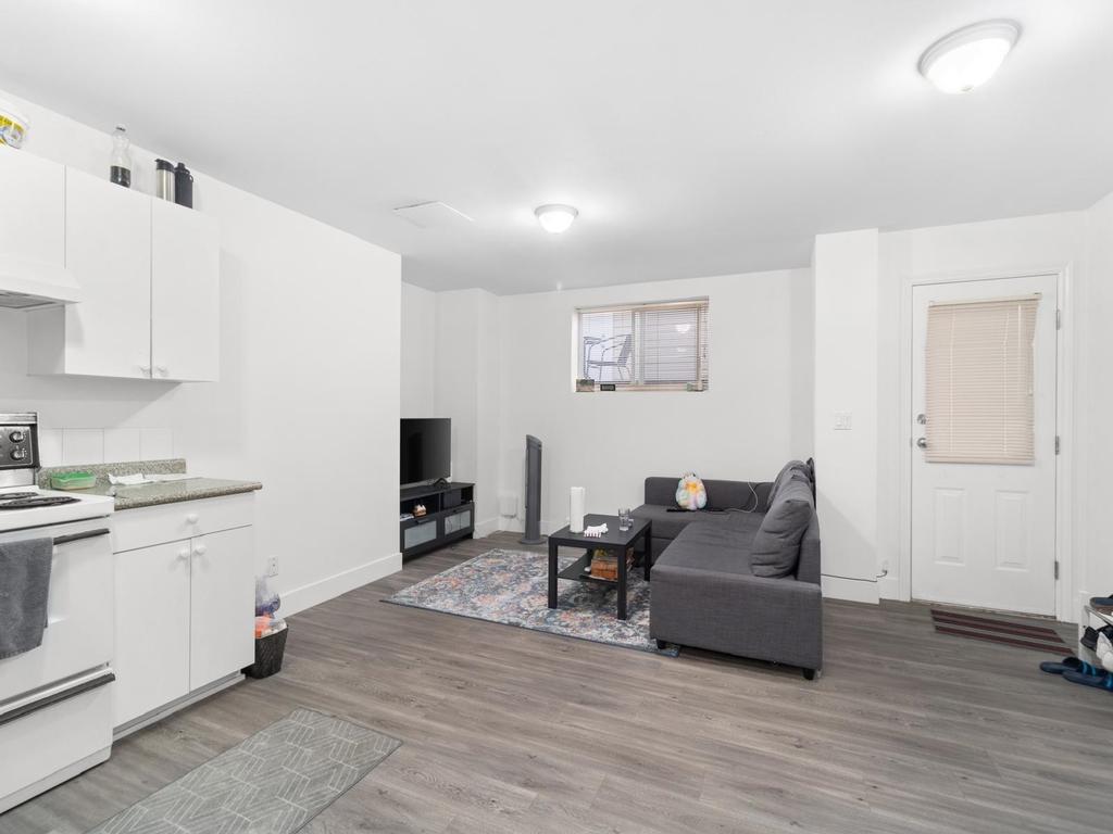 Listing Image for R3085196