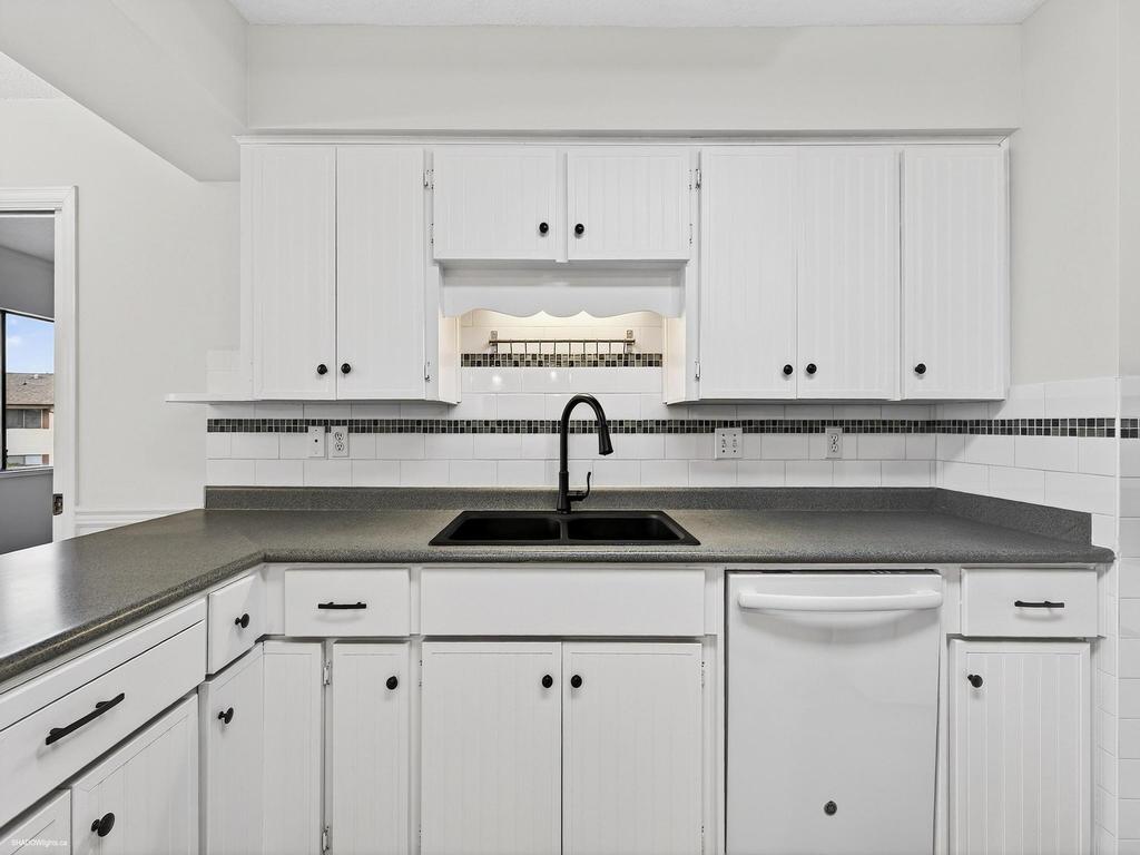 Listing Image for R3085200