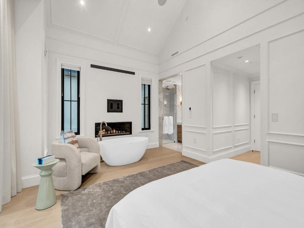 Listing Image for R3085245