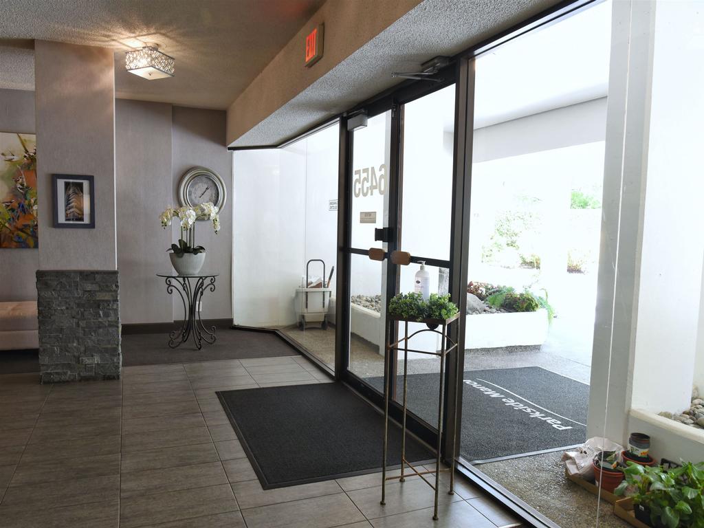 Listing Image for R3085258