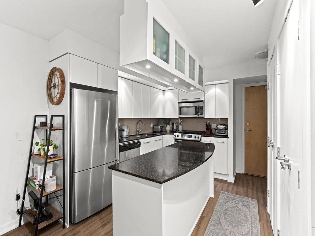 Listing Image for R3085335