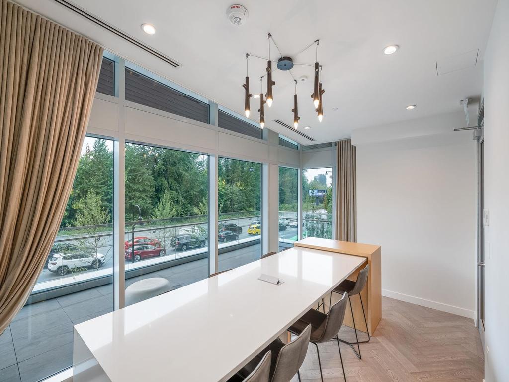 Listing Image for R3085338