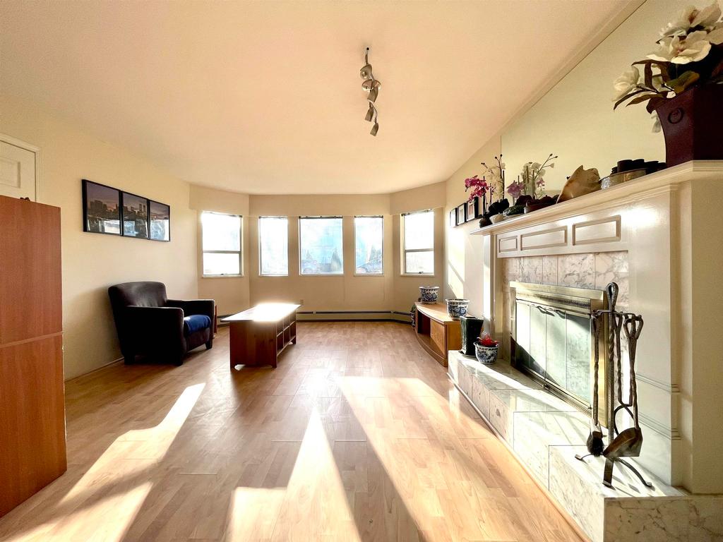 Listing Image for R3085371