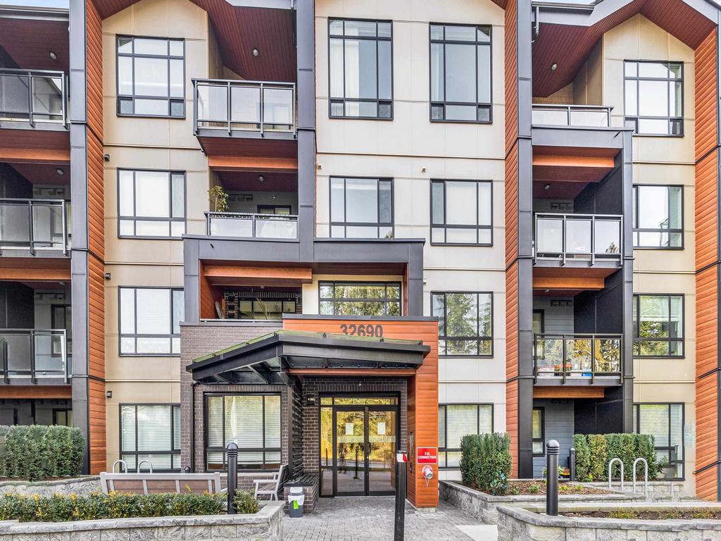 Listing Image for R3085397