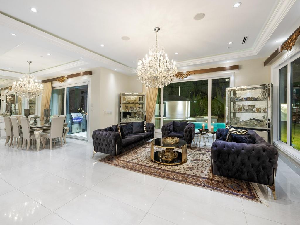 Listing Image for R3085423