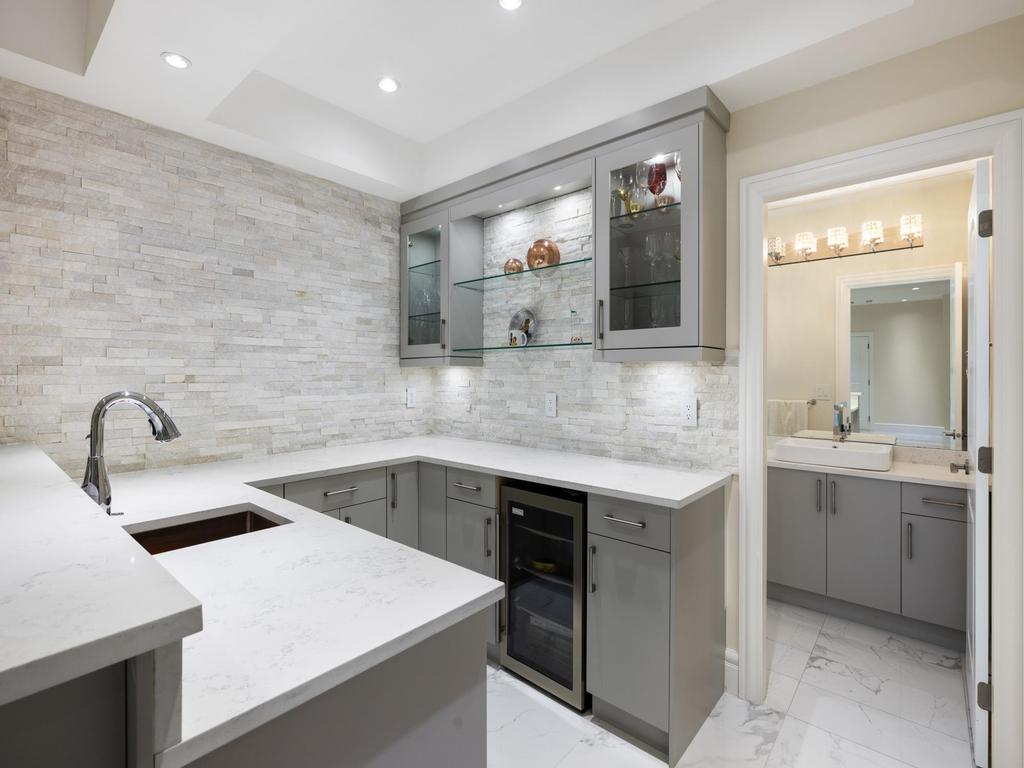 Listing Image for R3085423