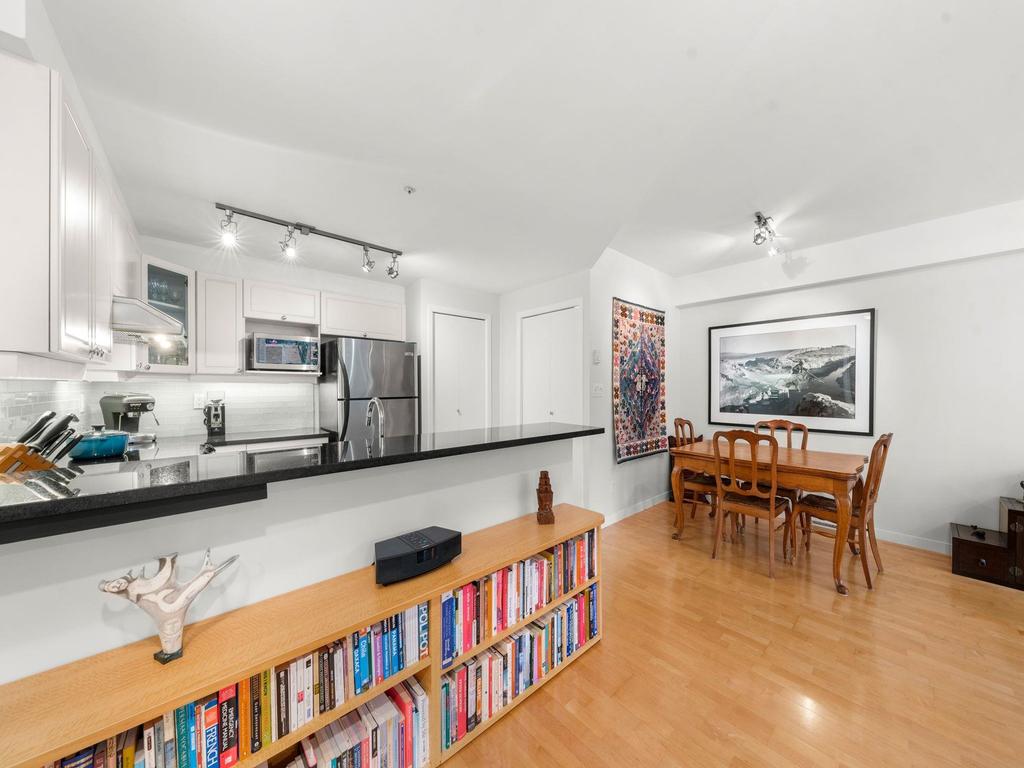 Listing Image for R3085428