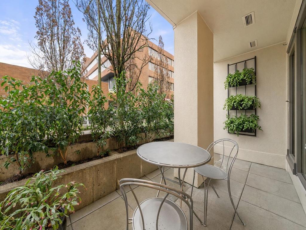 Listing Image for R3085428