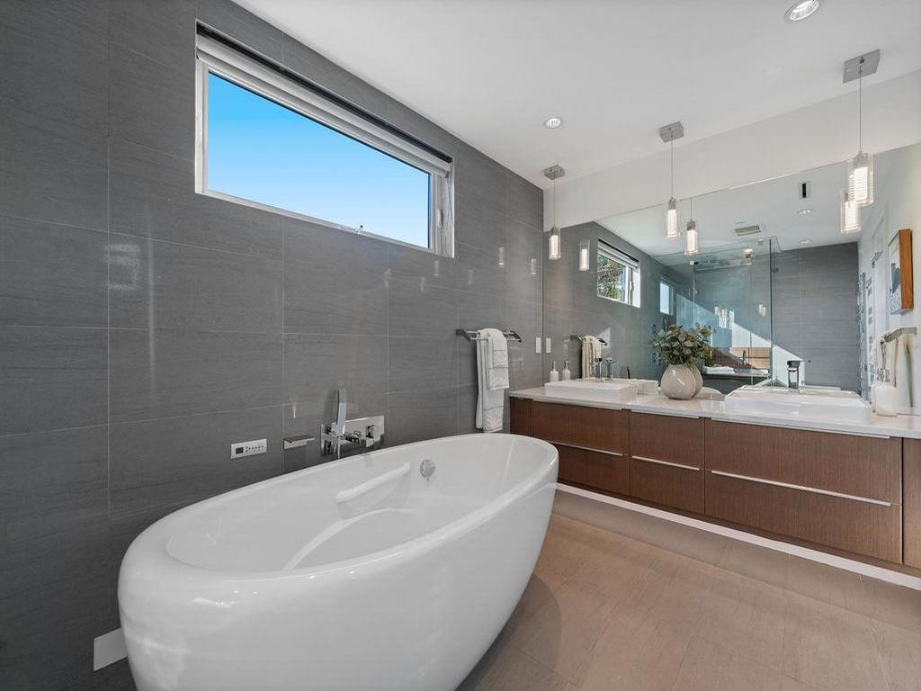 Listing Image for R3085429