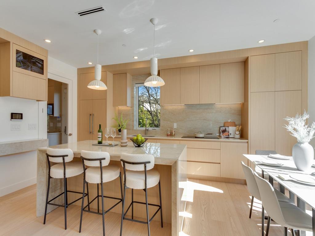 Listing Image for R3085430