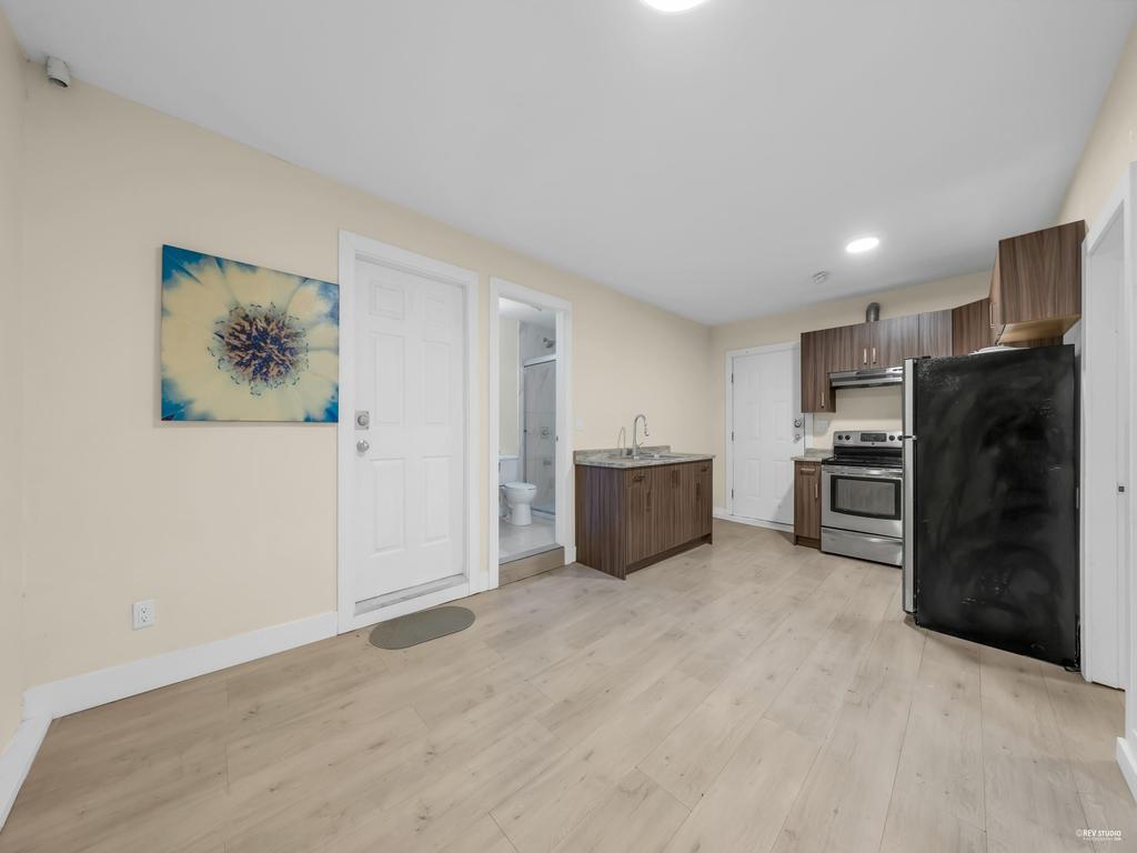 Listing Image for R3085534