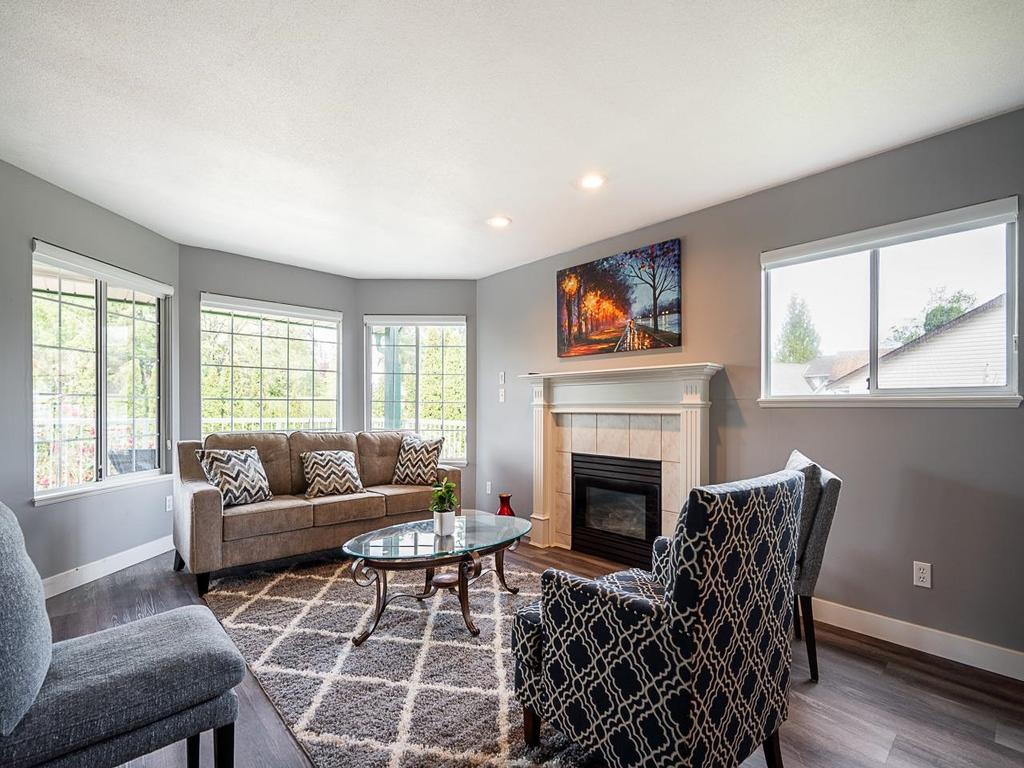 Listing Image for R3085585