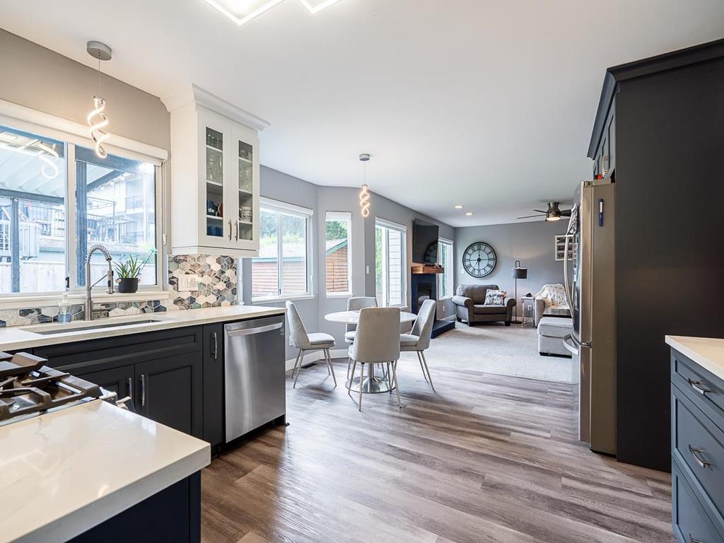 Listing Image for R3085585